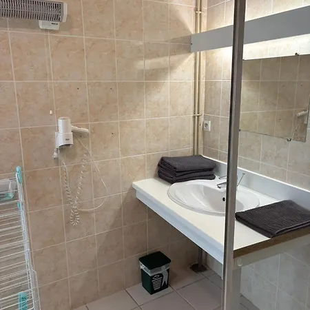 A La Queue Du Milan - Appartement *